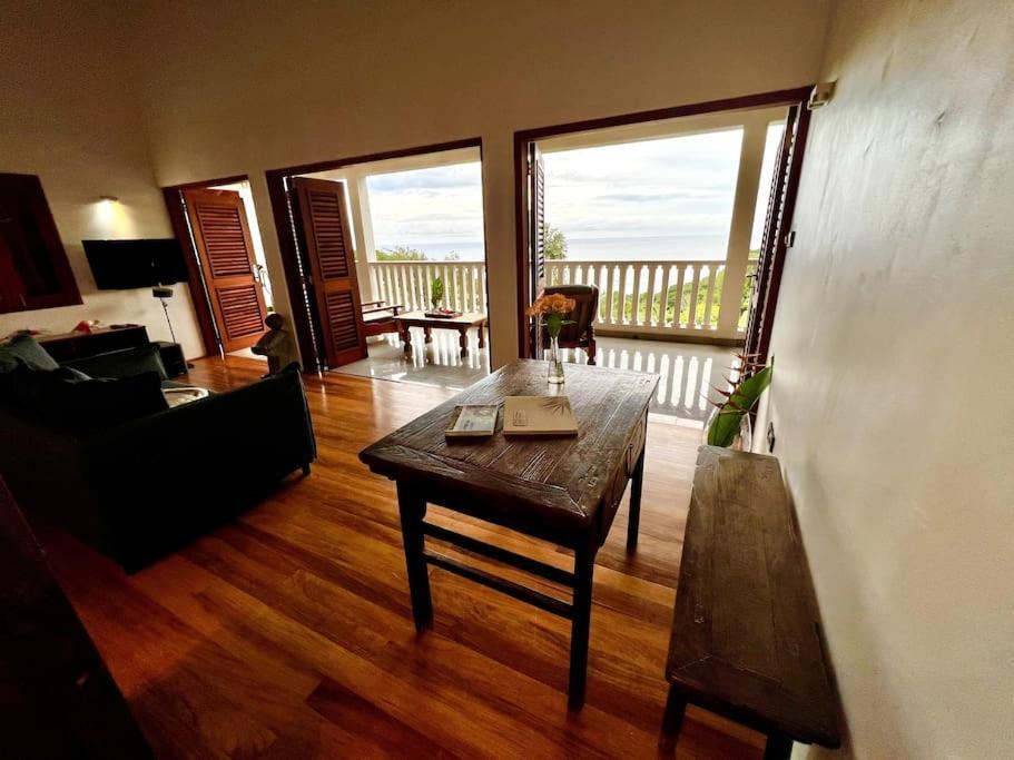 Hilltop South - Villa Bougainville Takamaka Exteriér fotografie